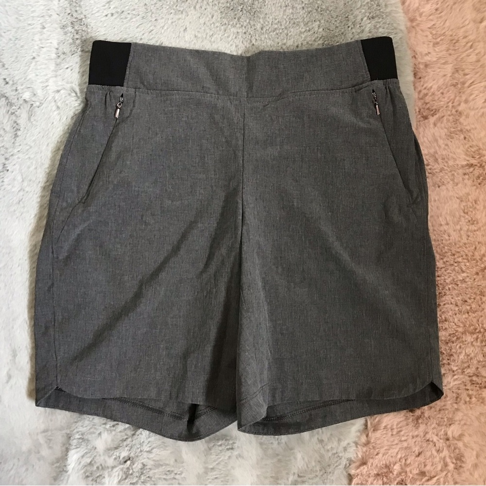 Calia by Carrie underwood gray shorts